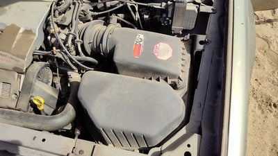 00-03 Cadillac Deville Dts Complete Air Intake Filter Box Housing With Tube 4.6L