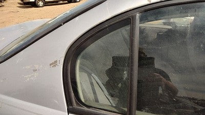 1997-05 Chevy Malibu Passenger Right Rear Vent Window Back Door Glass With Frame