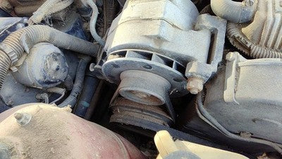 1985 Pontiac Sunbird Power Steering Pump With Mount Bracket Oem