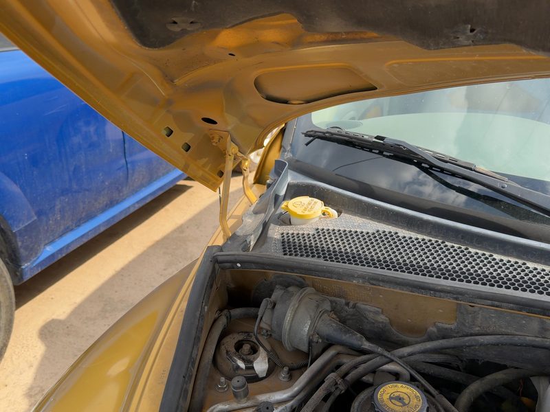 2001-2010 Pt Cruiser Hood Hinge RH