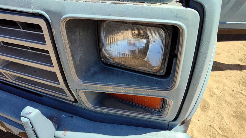 1980-1986 Ford Pickup F150 Series Headlight Door LH