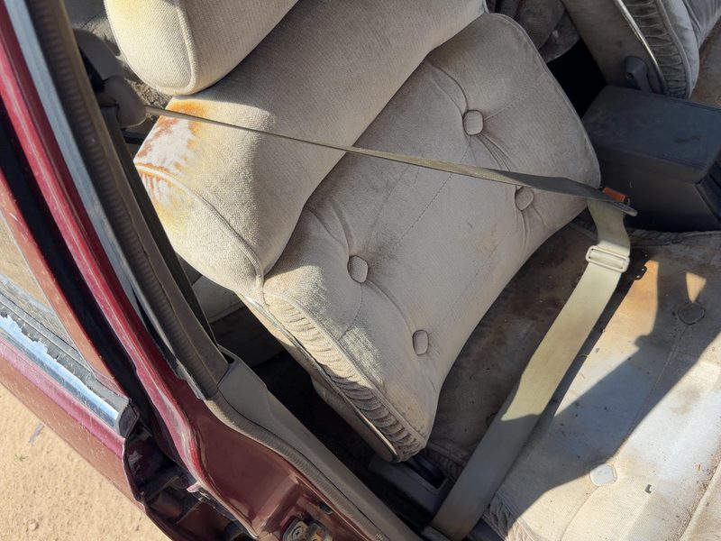 1987 Nissan Maxima Front Seat Belt RH