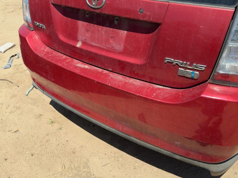 2004-2009 Toyota Prius Rear Bumper Assembly