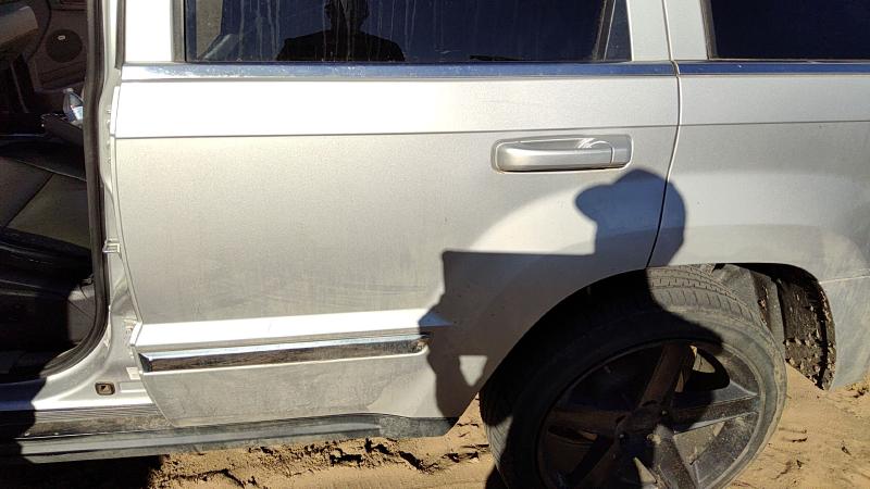 2005-2010 Jeep Grand Cherokee Rear Door LH