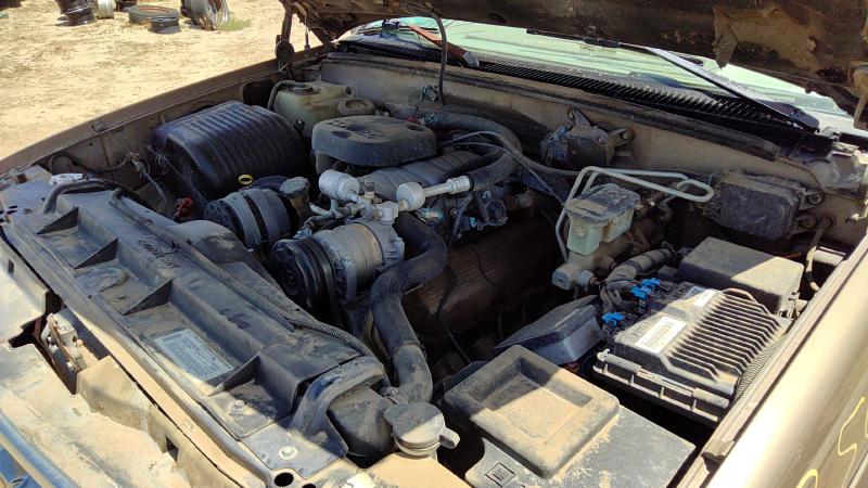 1988-2002 Chevrolet Pickup 2500 Series Front Door LH