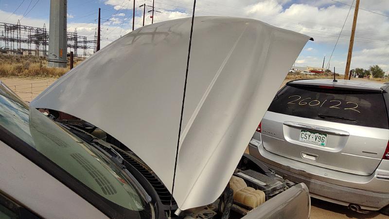 2001-2002 Chevrolet 2500 Silverado Pickup Hood