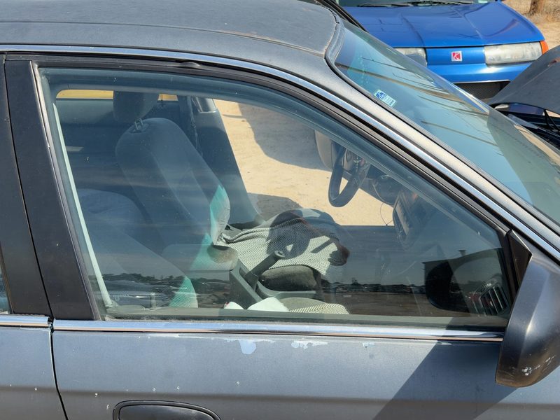 1996-2000 Honda Civic (see Also Delsol & Crx) Front Door Glass/Window RH
