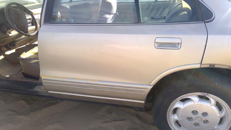 1992-1999 Oldsmobile Eighty-eight (80 & Up) Rear Door LH