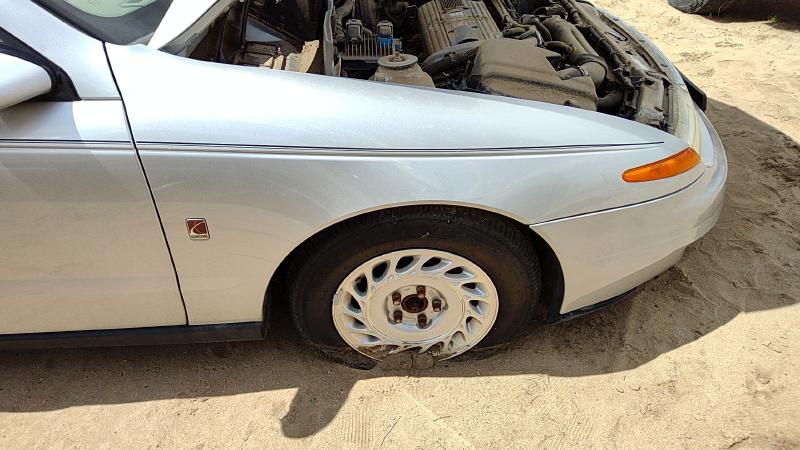 2000-2002 Saturn L Series Fender RH