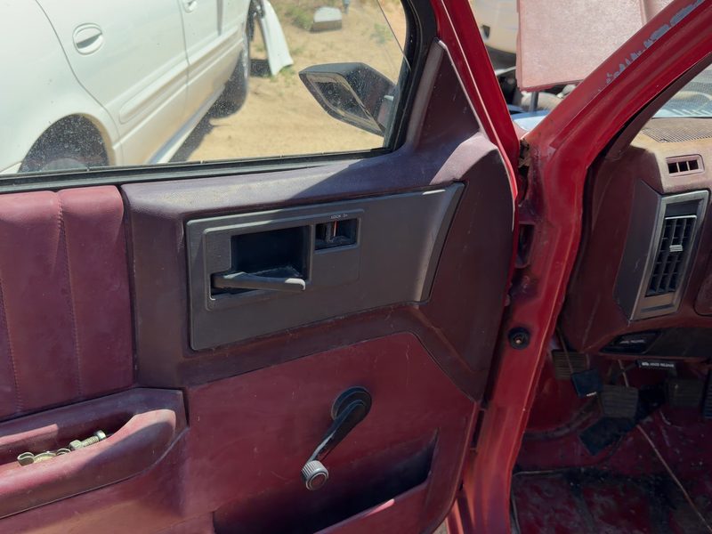 1990 S10/s15/sonoma Pickup Front Door Trim Panel LH