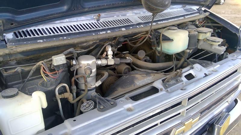 1987-1995 Chevrolet Van 20 Series Cylinder Head