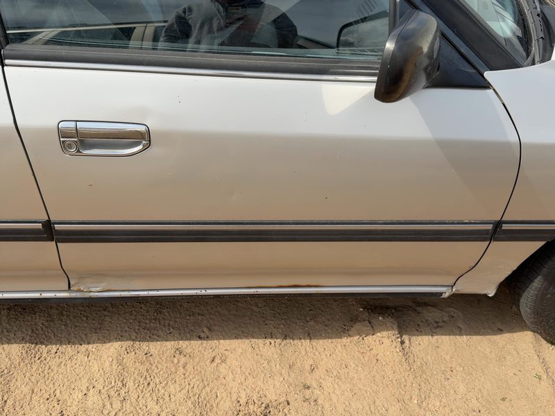 1990-1994 Subaru Legacy/ Outback Front Door RH