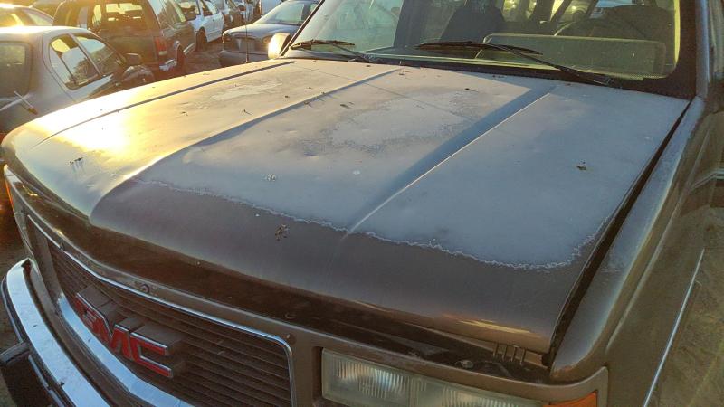 1988-2002 Chevy/gmc Suburban 1500 Series Hood