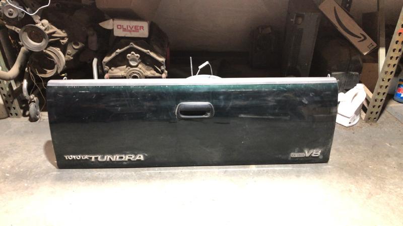 2000-2006 Toyota Tundra Trunk/Decklid/Hatch/Tailgate