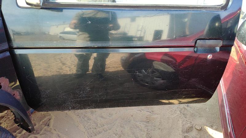 1986-1995 Nissan Pathfinder Front Door LH