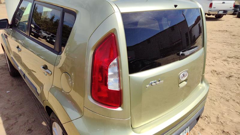 2012 Kia Soul Quarter Panel Moulding LH