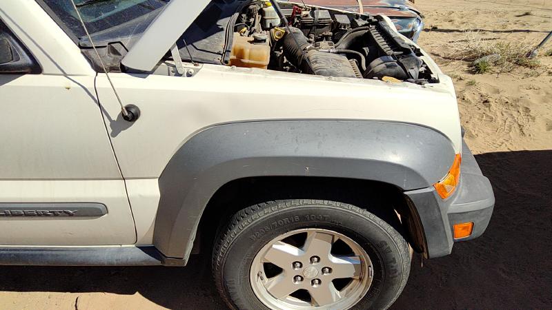 2005-2007 Jeep Liberty Fender RH