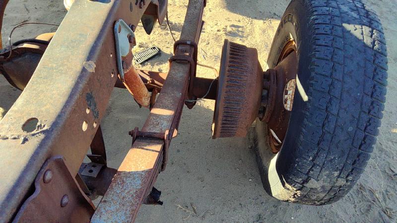 1973-1989 Chevrolet Pickup 30 Series Rear Axle Assy.