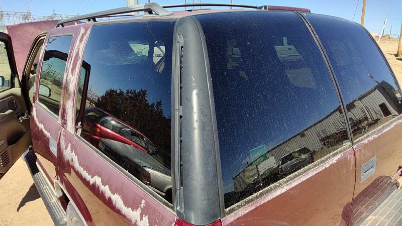 1999 GMC Yukon Quarter Panel Moulding LH