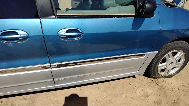 2001-2003 Ford Windstar Front Door RH