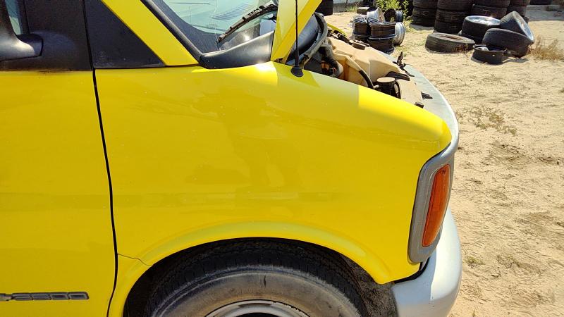 1996-2002 Chevrolet Van Express 3500 Series Fender RH