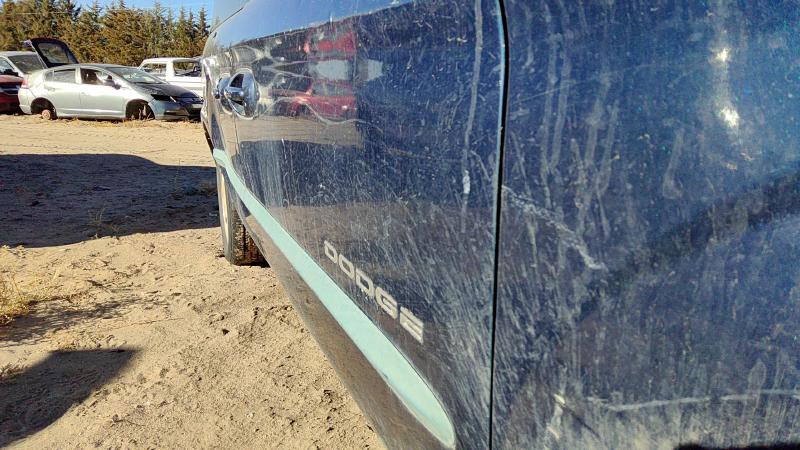 2001-2003 Dodge Caravan Front Door RH