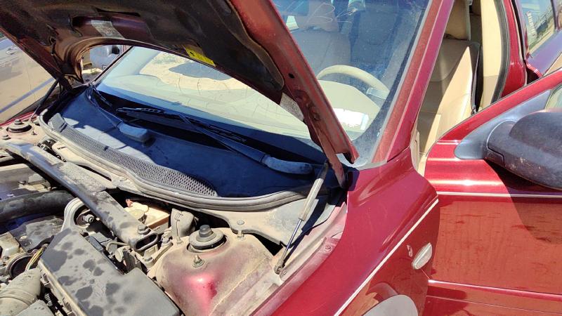 1999-2009 Volvo 70 Series Hood Hinge LH