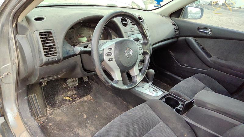 2007-2009 Nissan Altima Radiator Support