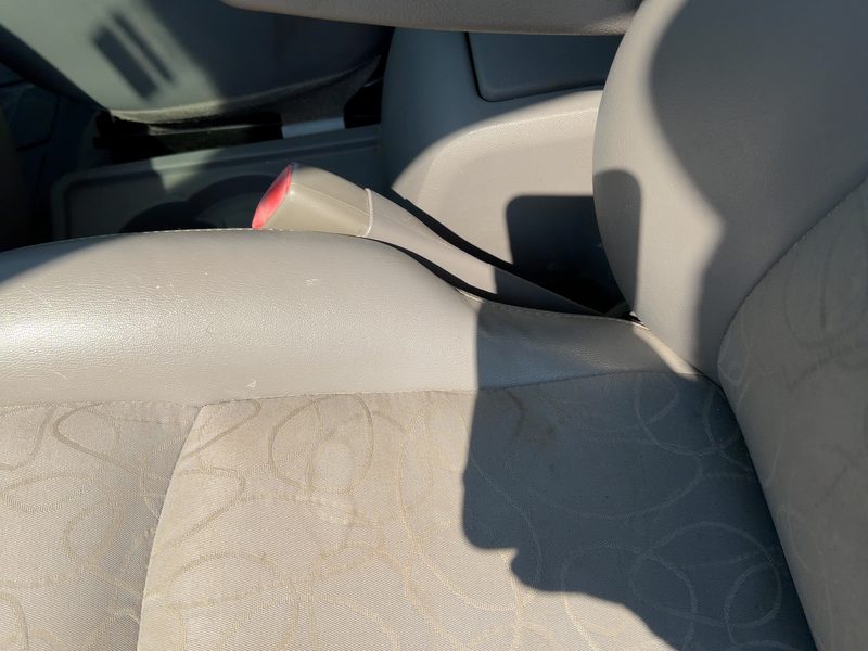 2004-2005 Saturn Vue Front Seat Belt LH