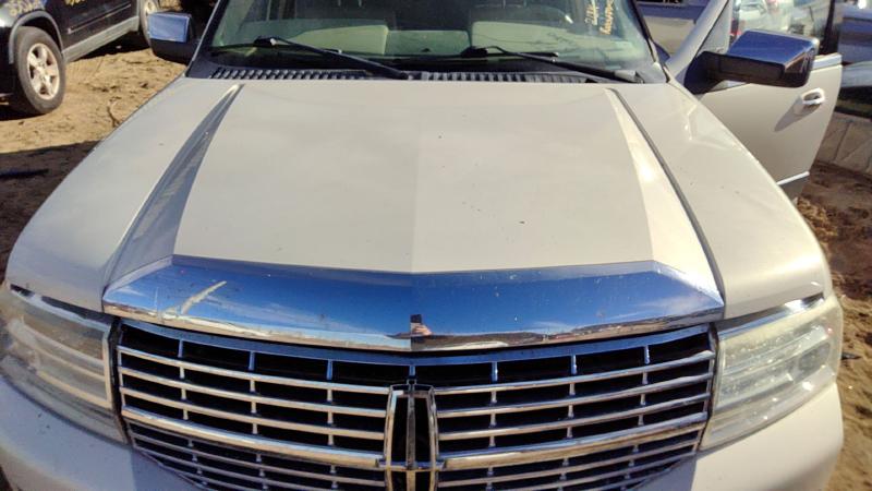2007-2014 Lincoln Navigator Hood