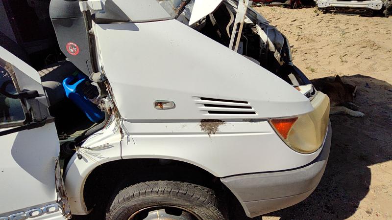 2002-2006 Dodge Van (sprinter 3500) Fender RH