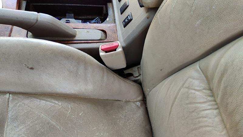 2004-2008 Nissan Maxima Front Seat Belt