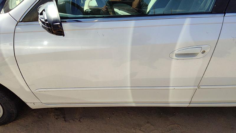2002-2004 Nissan Altima Front Door LH