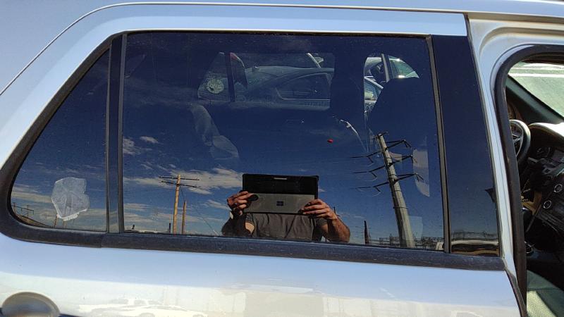 2011-2019 Explorer Rear Door Glass/Window RH