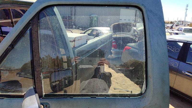 1987-1997 Ford Pickup F150 Series Front Door Glass/Window LH
