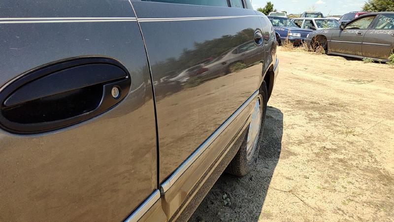 1997-2005 Buick Park Avenue (80&up) Rear Door LH