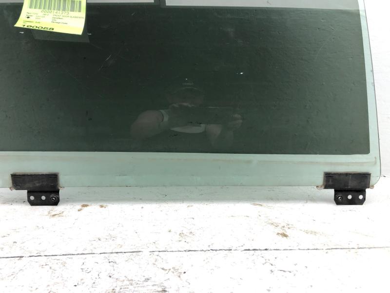 2003-2006 Lincoln Navigator Front Door Glass/Window RH