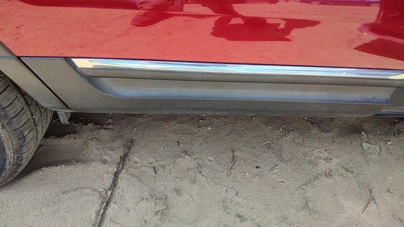 2011-2015 Explorer Rear Door Moulding RH