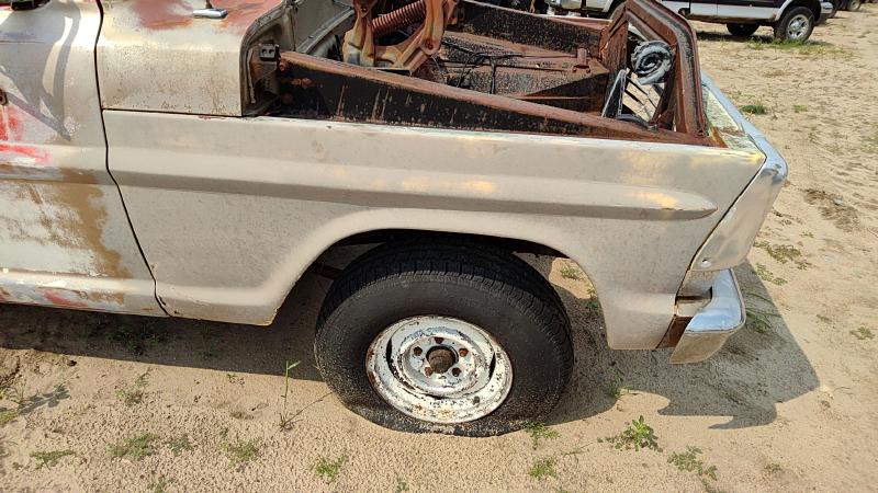 1972-2067 Ford Pickup F100 Series Fender RH