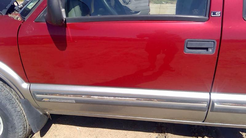 1998-2005 Blazer S10/jimmy S15 Front Door LH