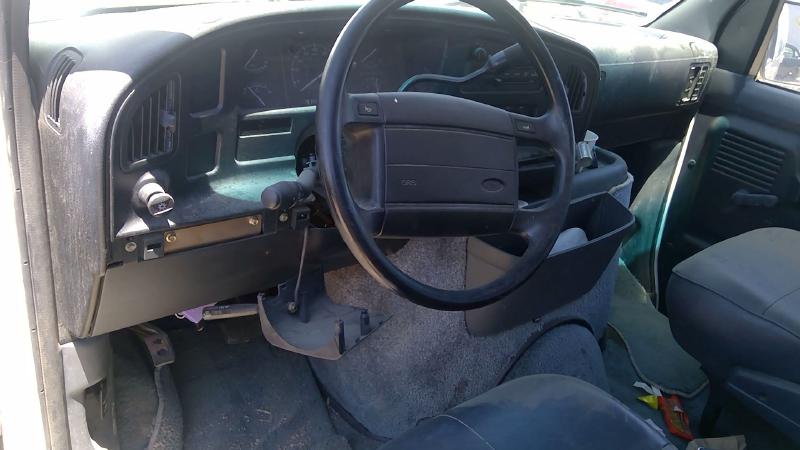 1992-1999 Ford Van E150 Rear Axle Assy.