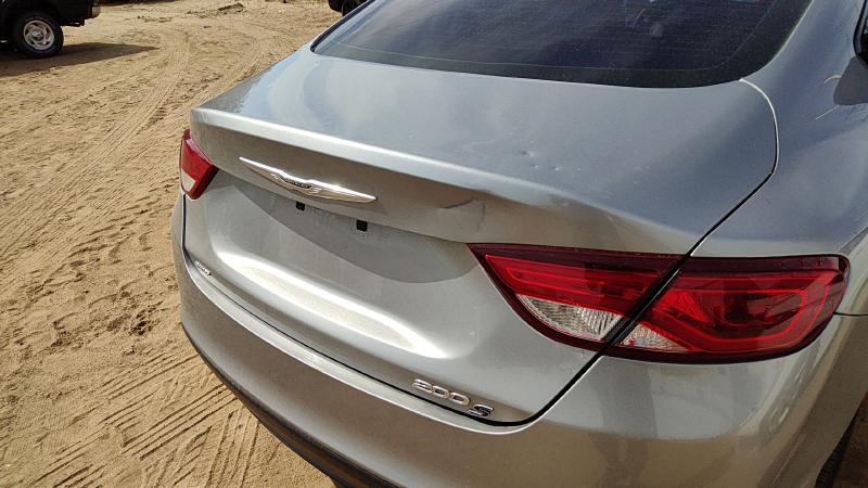 2015-2017 Chrysler 200 Trunk/Decklid/Hatch/Tailgate