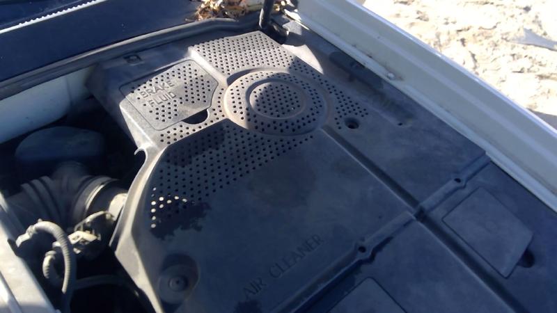 2004-2006 Kia Amanti Engine Cover