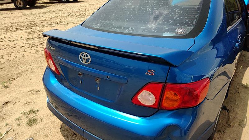 2009-2010 Toyota Corolla (also See FX 87-88) Trunk/Decklid/Hatch/Tailgate