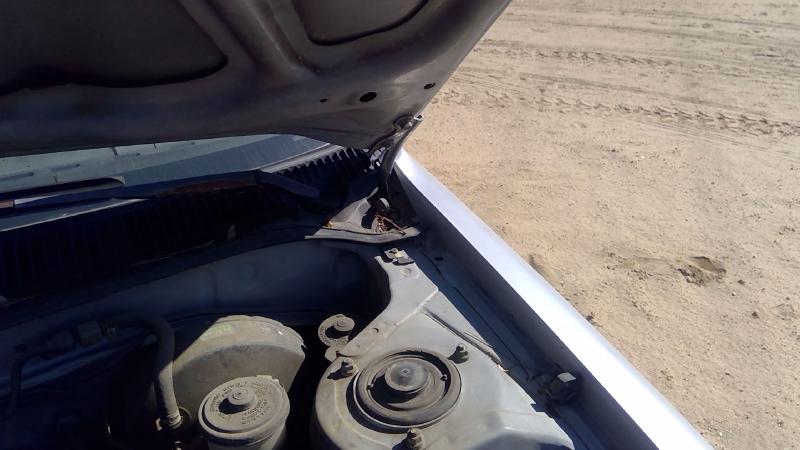 1988-1992 Toyota Corolla (also See FX 87-88) Hood Hinge RH