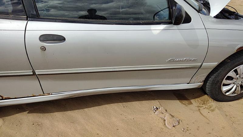 1995-2005 Pontiac Sunfire Front Door RH