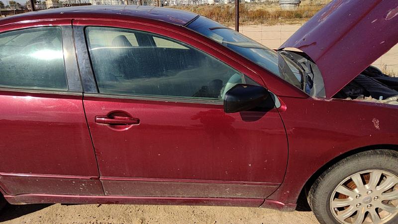 2004-2006 Mitsubishi Galant Front Door RH