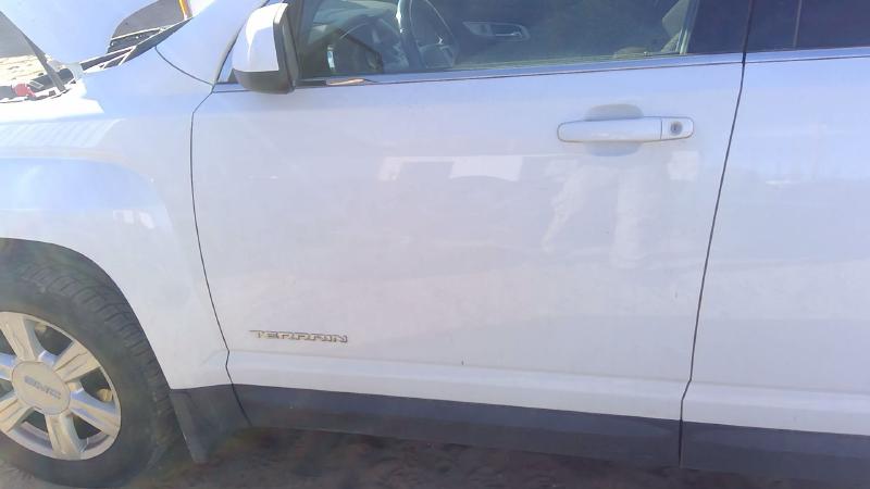 2010-2017 GMC Terrain Front Door LH