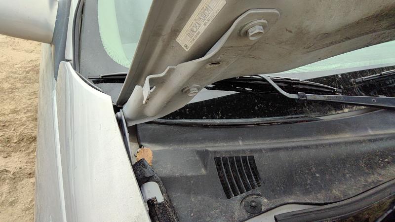 2000 Malibu Hood Hinge RH