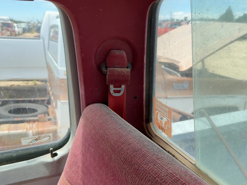 1989 Ford Pickup F150 Series Front Seat Belt RH